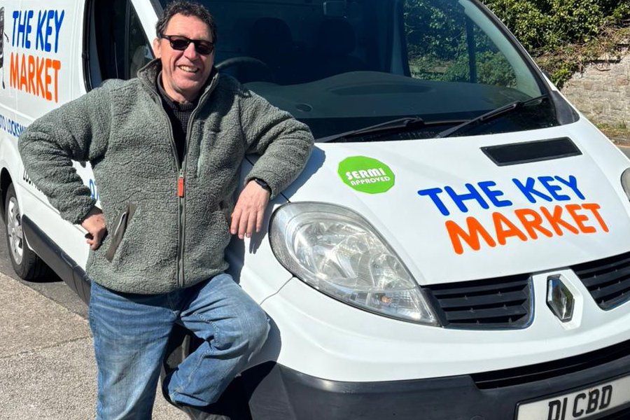 Auto Lockouts - Auto Locksmith In Blackpool covering Cumbria & Lancashire, Commercial Locksmiths and Residential Locksmiths-2
